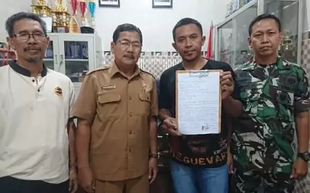 Pemuda Pembuat Video Viral Pengundian Jalan Sehat Randuagung Berujung Fitnah Datangi Balai Desa Dan Minta Maaf