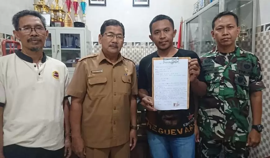 Pemuda Pembuat Video Viral Pengundian Jalan Sehat Randuagung Berujung Fitnah Datangi Balai Desa Dan Minta Maaf