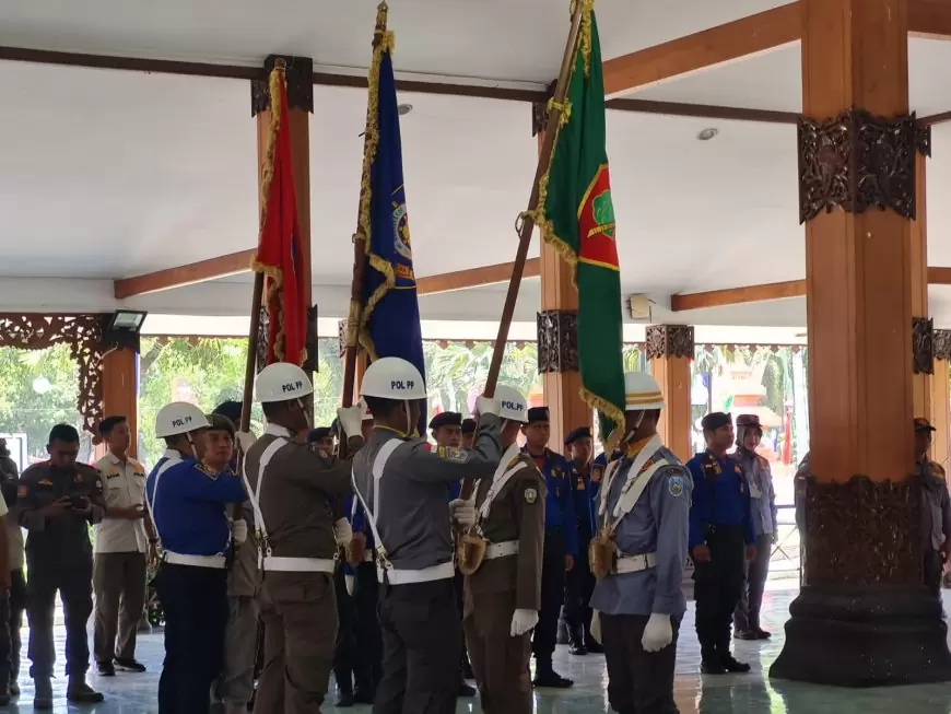Pataka Jer Basuki Mawa Beya Tiba di Situbondo, Siap Dikirab Menuju Banyuwangi