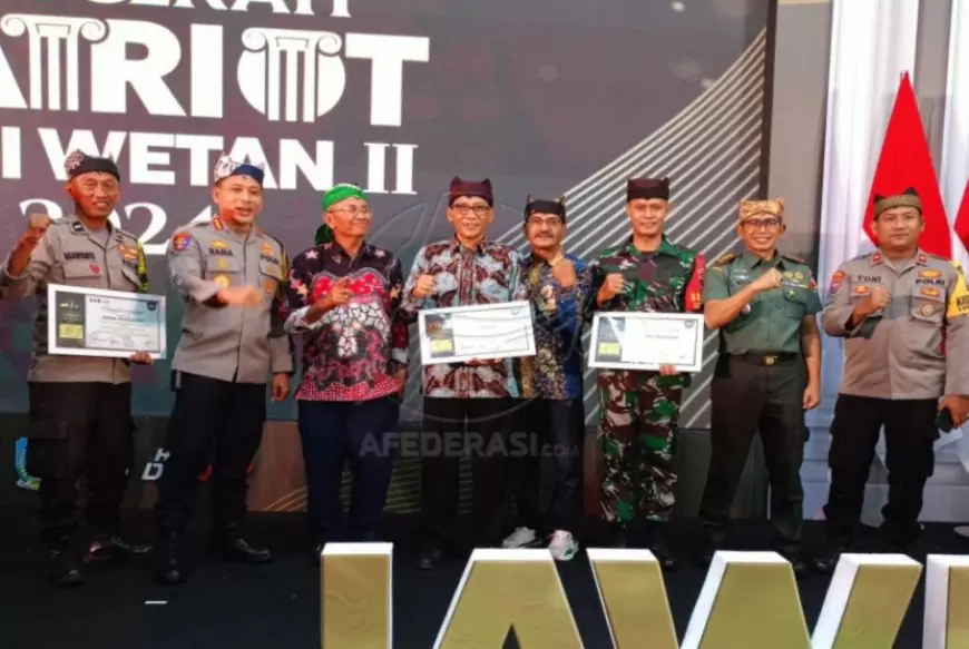 Top! Pak Bhabin Desa Sepanjang Polresta Banyuwangi Raih Penghargaan APJW