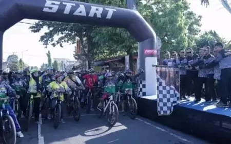 Pj Bupati Jember Lepas Fun Bike Prima dalam HUT TNI Ke-79