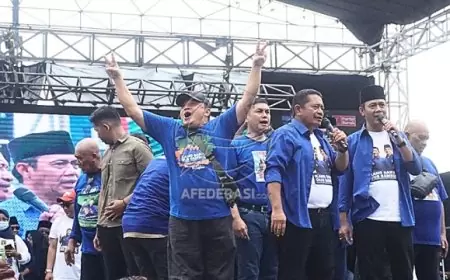 Kampanye Akbar Paslon SASA, Ribuan Pendukung Memadati GOR Lembu Peteng Tulungagung