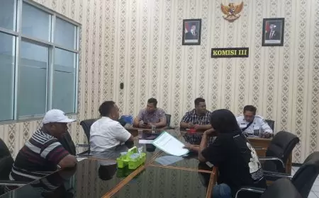 Warga Jangkar Keluhkan Proyek Pelebaran Jalan Pelabuhan yang Rusak Fasilitas Publik, Adukan ke DPRD Situbondo