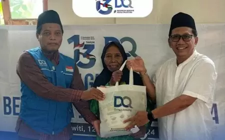 Peduli Janda dan Dhuafa, Pemdes Surowiti Gresik Gelontor Bantuan Sembako