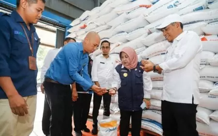 Stok Beras Aman, Pemkab Trenggalek Pastikan Operasi Pasar Berjalan Lancar