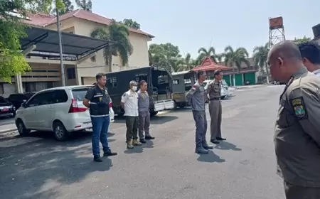 Satpol PP Bondowoso Sasar Toko Jual Rokok Ilegal