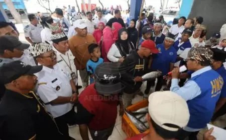 Pemkab Banyuwangi Bangkitkan Ekonomi Maritim Lewat Fish Market Festival