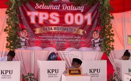 Calon Bupati Tulungagung Santoso Coblos di TPS 001, Ajak Warga Maksimalkan Hak Pilih