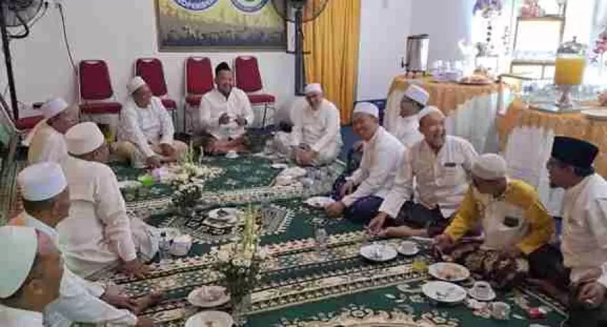 Ribuan Suporter Bola Ikuti Majelis Dzikir dan Doa Bersama 