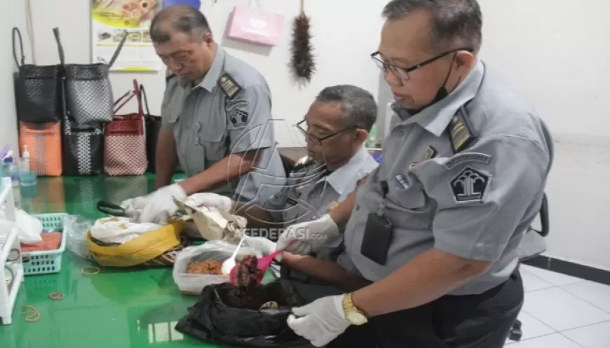 Campurkan Pil Double L ke Sambal Kecap, Dua Pengunjung Lapas Diamankan