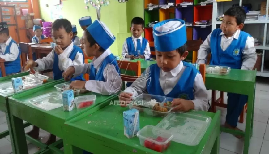 Dapur Sehat Ponpes Al Azhaar, Pusat Realisasi Program Makan Bergizi Gratis di Tulungagung