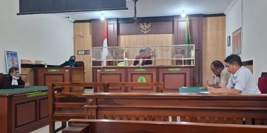 Cacat Formil, Praperadilan Penetapan Tersangka Kades Sekapuk Gresik tidak Diterima Hakim 