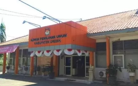 Mobil Sewa Operasional Dinas KPU dan Bawaslu Gresik Resmi Ditarik 