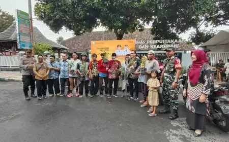 Syukuran Pelantikan Bupati Situbondo, Warga Nikmati Bakso Gratis dan Tanaman Penghijauan