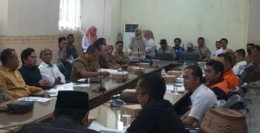 Honorer Situbondo Resah, Pertanyakan Kejelasan Status PPPK ke DPRD