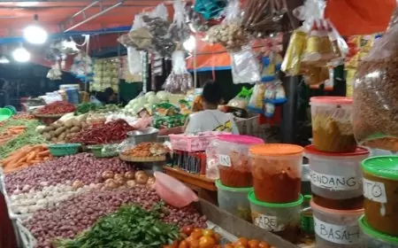 Retribusi Pasar Tradisional di Jember Turun, Pedagang Masih Hadapi Kendala