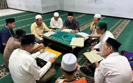 Momen Intropeksi, Narapidana Tahanan di Gresik Ngaji Al quran Selama Ramadan
