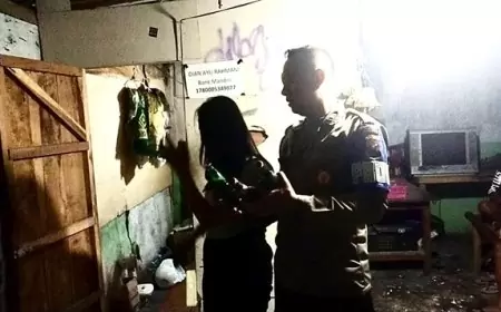 Polisi Amankan Puluhan Miras dan Penjaga Warung Remang-remang