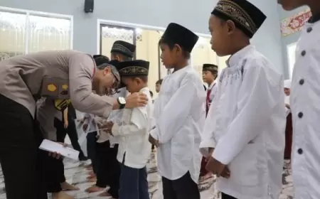 Berbagi Kebahagiaan di Bulan Ramadan, Polres Trenggalek Santuni Anak Yatim Piatu