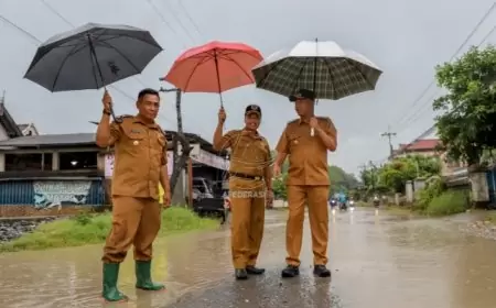 Bupati Tulungagung Tinjau Jalan Rusak di Ngentrong, Perbaikan Dimulai Mei 2025