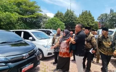 Bupati Situbondo Sidak Mobil Siaga Desa, Temukan Banyak Pelanggaran Administrasi