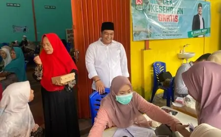 Baksos Cek Kesehatan Gratis, Ketua DPRD Gresik: Pelayanan Dasar Kepada Masyarakat