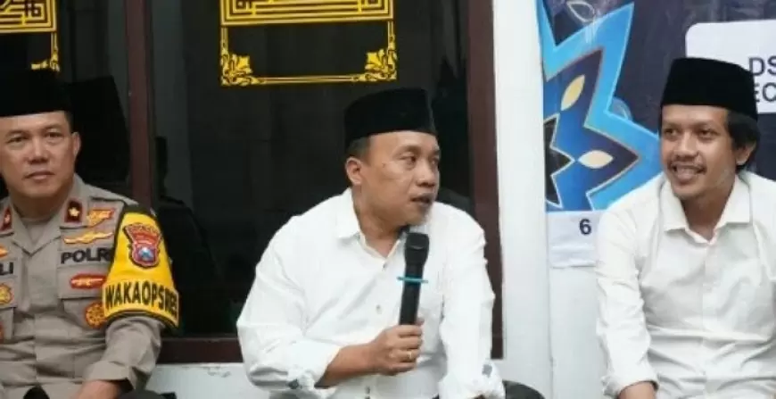 Safari Ramadan di Gandusari, Ketua DPRD Trenggalek: Siap berjuang Untuk Merealisasi Perbaikan Jalan Rusak