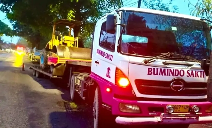 Laka Maut, Pengendara Motor Asal Jombang Tewas Terlindas Truk Pengangkut Alat Berat 