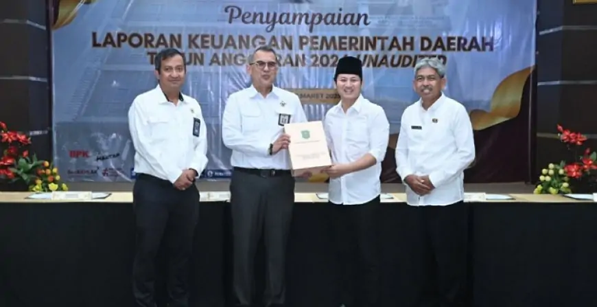 Tertib Administrasi, Pemkab Trenggalek Serahkan LKPD 2024 ke BPK Tepat Waktu