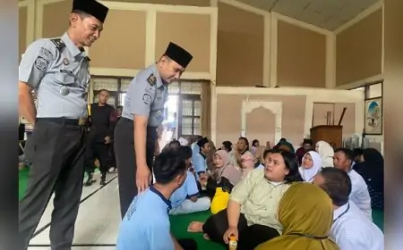 Harunya Momen Lebaran di Rutan Situbondo, Ratusan Keluarga Kunjungi Warga Binaan