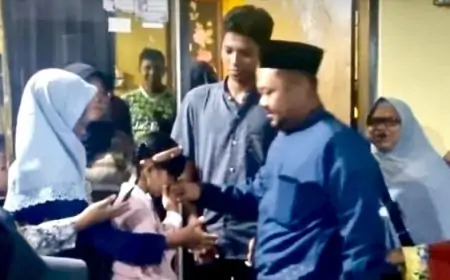 Kupatan Pekauman, Tradisi Unik Lebaran di Gresik Simbol Kerukunan Warga dengan Sajian Khas lontong Kupat