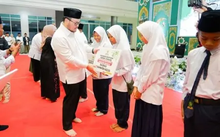 Berbagi Kebahagiaan, Mas Dhito Gelar Buka Bersama dan Beri Santunan Anak Yatim
