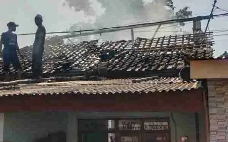 Kebakaran Hebat di Jambesari, Rice Cooker Picu Kerugian Puluhan Juta Rupiah