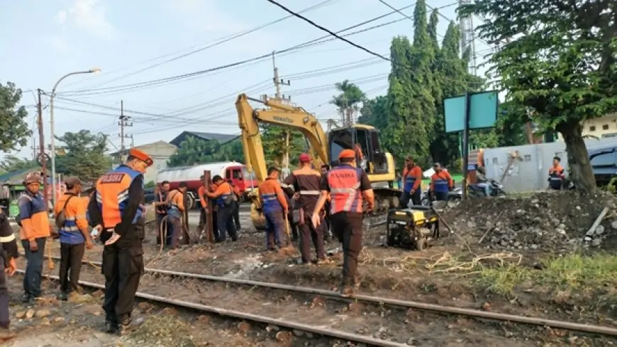 Pasca Laka KA Jenggala vs Truk Trailer, Jalur Perlintasan No.11 Sepakat Ditutup Pagar Cor