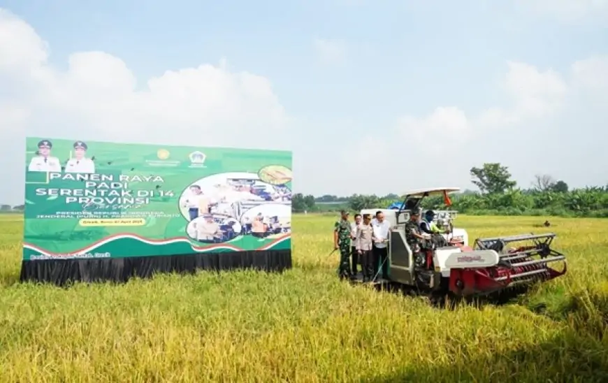 Jelang Musim Tanam, Petrokimia Gresik Jamin Ketersediaan dan Siapkan 437.900 Ton Pupuk Subsidi Bagi Petani