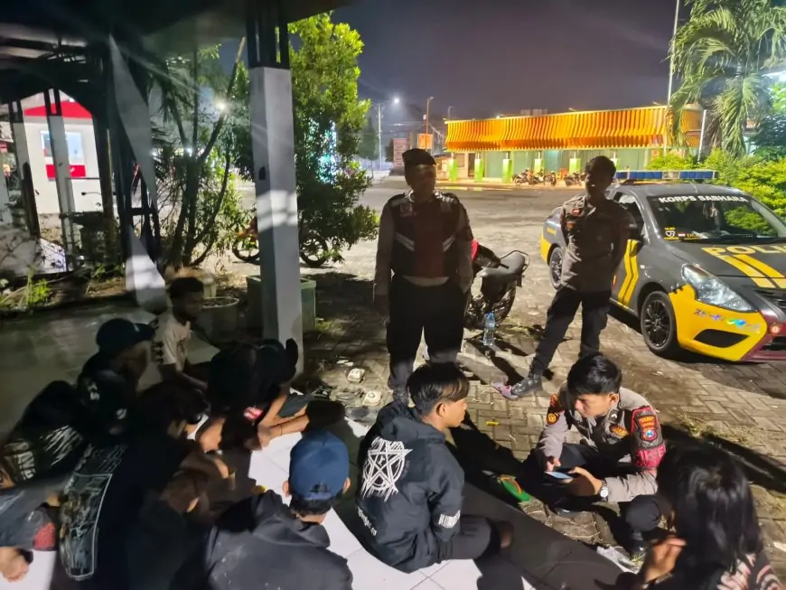 Pasesi Jadi Markas Anak Punk, Polisi Lakukan Penertiban Malam Hari
