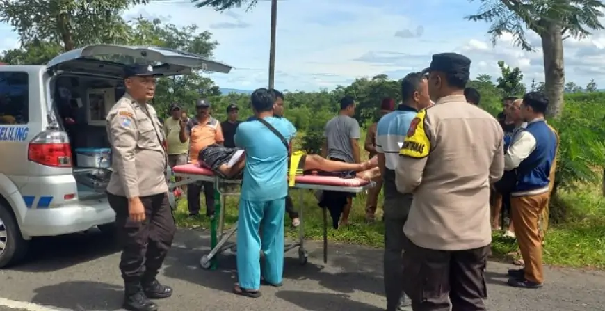 Remaja SMP Tewas Usai Tersenggol Motor dan Tabrak Truk di Karangrejo