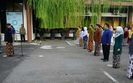 Semarak Hardiknas di Trenggalek, ASN Kenakan Pakaian Adat dan Gaungkan Semangat Pendidikan Berkeadilan