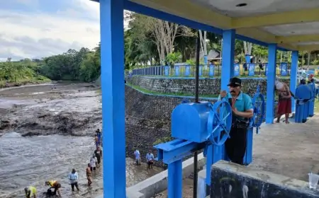 Hadapi Musim Kemarau, Pemkab Banyuwangi Optimalkan Program Gelontor Saluran Irigasi Demi Jaga Produksi Pangan