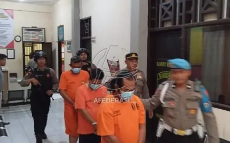 Modus Sebar Berita Dugaan Korupsi, Tiga Oknum Wartawan Peras Kades di Trenggalek