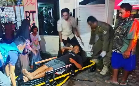 Polsek Driyorejo Evakuasi Pria Terlantar Tinggal Satu Tahun di Pos Kamling 