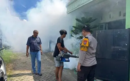 Fogging Mandiri, Upaya Pemdes Kepatihan Gresik Cegah Wabah Demam Berdarah