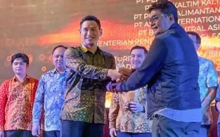 Dua Platform Komunikasi Petrokimia Gresik Raih Penghargaan di Ajang SPS Award 2025