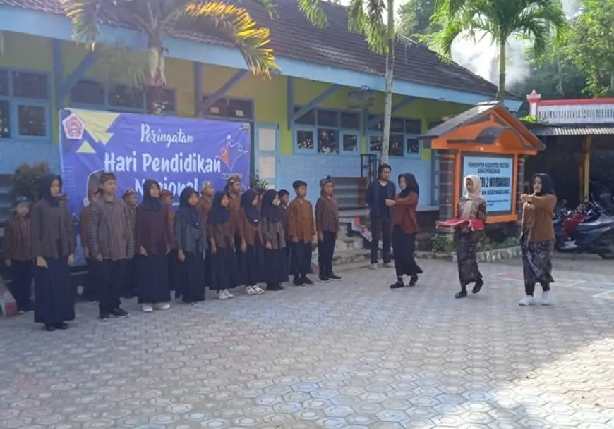 Semarak Hardiknas 2025, SMPN 3 Kebonagung Kobarkan Semangat Pendidikan Karakter