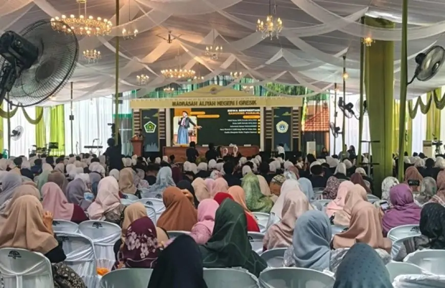 Tasyakuran Kelulusan MAN 1 Gresik Tuai Sorotan, Berlangsung Megah Hasil Iuran Siswa Jutaan Rupiah