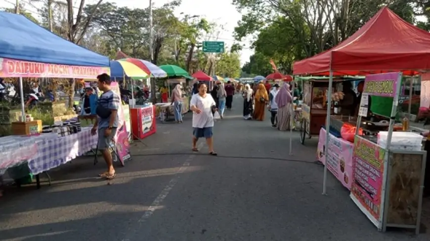 CFD Kraksaan Dituding Ganggu Ambulans, Warga dan Pedagang Justru Pasang Badan
