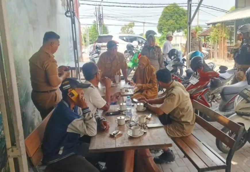 Nongkrong Saat Jam Kerja, Belasan ASN Pemkab Gresik Terjaring Razia Tim Gabungan Satpol PP