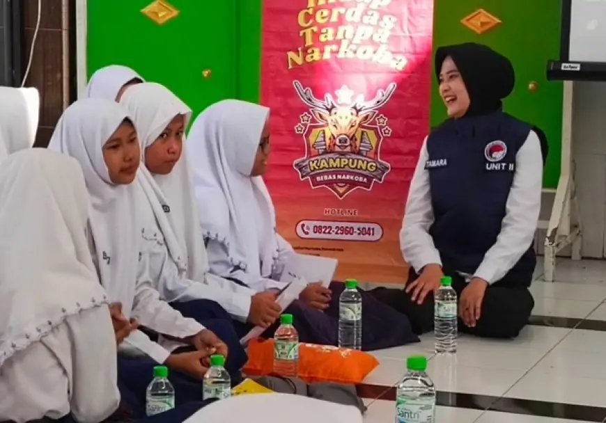 Bentengi Pelajar, Satresnarkoba Polres Gresik Masuk Sekolah Edukasi Bahaya Narkoba