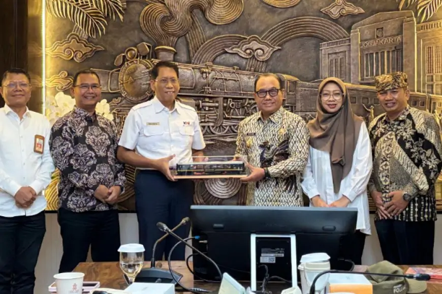 Pemkab Banyuwangi dan PT KAI Kolaborasi Dorong Kunjungan Wisata Lewat Jalur Kereta