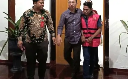 Korupsi Menjalar di Blitar: Tangan Kakak, Bayang-Bayang Mak Rini